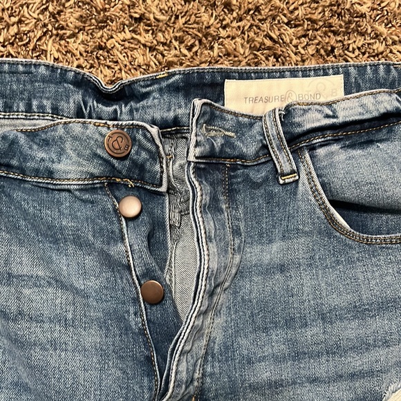 Foster boyfriend high rise jean shorts - Picture 2 of 4